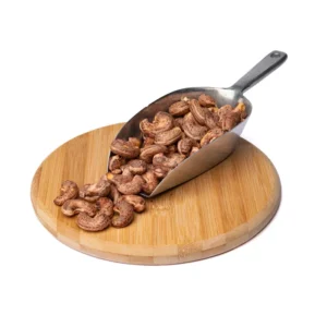 קשיו קלוי עם קליפה במשקל